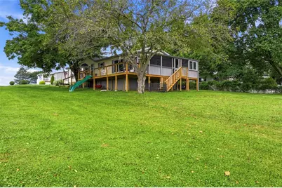 101 Timber Brook Dr, Prospect Boro, PA 16052 - Photo 2