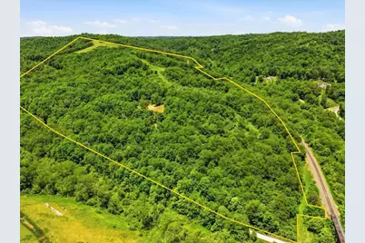 1826 Toms Run Rd, Holbrook, PA 15341 - Photo 4
