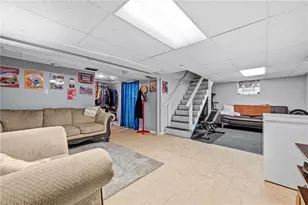 259 Meadowdell Dr, Pittsburgh, PA 15227 - Photo 26