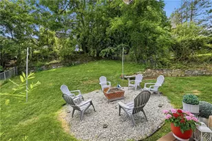 259 Meadowdell Dr, Pittsburgh, PA 15227 - Photo 32