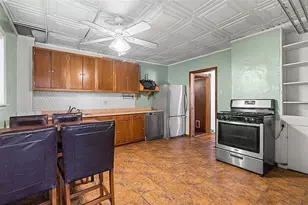 331 Clarence St, Pittsburgh, PA 15211 - Photo 14