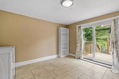 331 Clarence St, Pittsburgh, PA 15211 - Photo 12