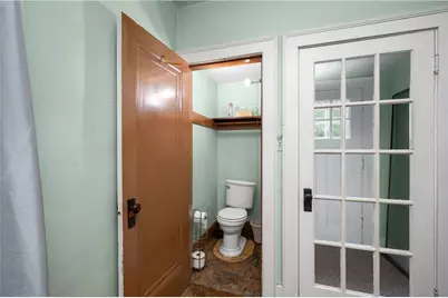 260 Meridian Rd, Twp of But SW, PA 16001 - Photo 32