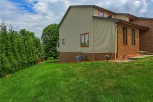 9409 Babcock Blvd, Pittsburgh, PA 15101 - Photo 4