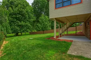 9409 Babcock Blvd, Pittsburgh, PA 15101 - Photo 6