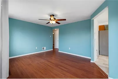 724 Rose Lane, Baldwin Twp, PA 15234 - Photo 2