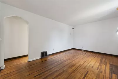 3477 York, Munhall, PA 15120 - Photo 4