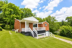 1997 Gregory Dr, Monroeville, PA 15146 - Photo 8