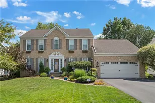1611 Country Club Dr, Pittsburgh, PA 15237 - Photo 1