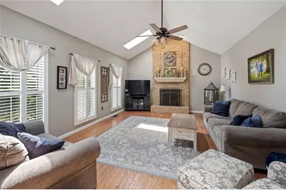 1611 Country Club Dr, Pittsburgh, PA 15237 - Photo 12