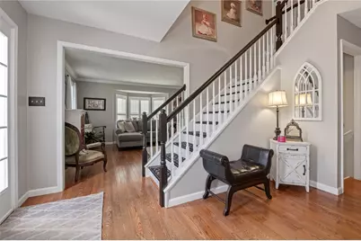 1611 Country Club Dr, Pittsburgh, PA 15237 - Photo 2