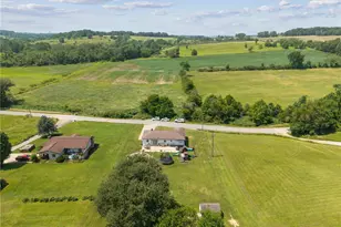 160 Brush Creek Rd, Mount Pleasant Township, PA 15666 - Photo 2