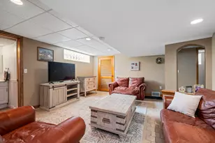 247 Mary Dr, New Kensington, PA 15068 - Photo 12