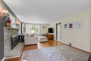 1253 Beagle Dr, Bethel Park, PA 15102 - Photo 4