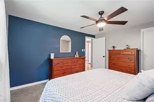 1253 Beagle Dr, Bethel Park, PA 15102 - Photo 16