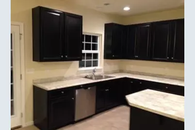 1861 Louisville, Pittsburgh, PA 15143 - Photo 10