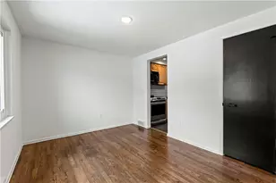 721 Sara Ln, Pittsburgh, PA 15147 - Photo 6