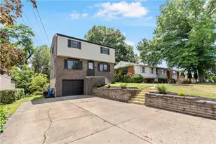 721 Sara Ln, Pittsburgh, PA 15147 - Photo 1