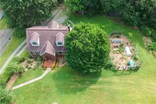 836 Harmony Rd, Ohio Township, PA 15237 - Photo 48