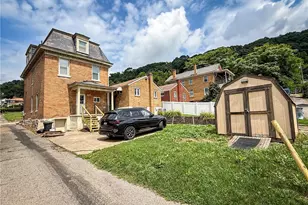 817 11th St, Stowe Township, PA 15136 - Photo 46