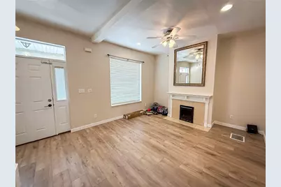 817 11th St, Stowe Township, PA 15136 - Photo 6