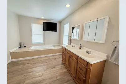 817 11th St, Stowe Township, PA 15136 - Photo 36