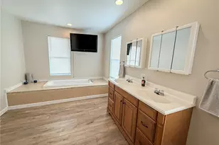 817 11th St, Stowe Township, PA 15136 - Photo 36