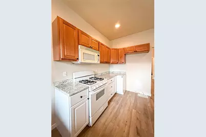 817 11th St, Stowe Township, PA 15136 - Photo 10