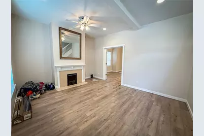 817 11th St, Stowe Township, PA 15136 - Photo 4