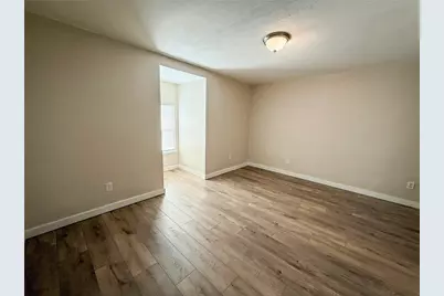 817 11th St, Stowe Township, PA 15136 - Photo 24
