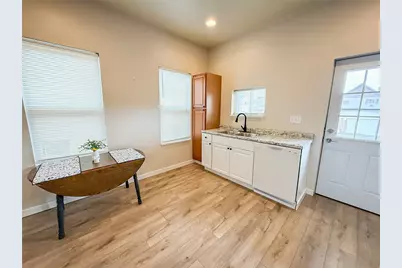 817 11th St, Stowe Township, PA 15136 - Photo 12