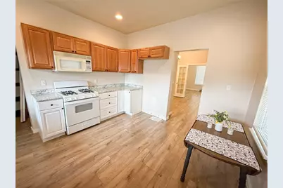 817 11th St, Stowe Township, PA 15136 - Photo 8