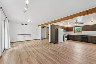 1495 E Beau St, South Strabane, PA 15301 - Photo 16