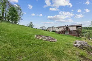1495 E Beau St, South Strabane, PA 15301 - Photo 38