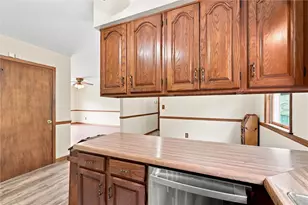 178 Cole Rd, Ellwood City, PA 16101 - Photo 12