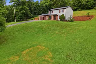 178 Cole Rd, Ellwood City, PA 16101 - Photo 28