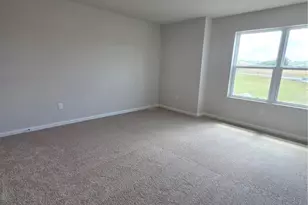 178 Laurel Hls Dr, Buffalo Township, PA 16055 - Photo 8