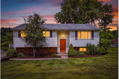 523 Friendship Dr, Elizabeth Twp/Boro, PA 15135 - Photo 4