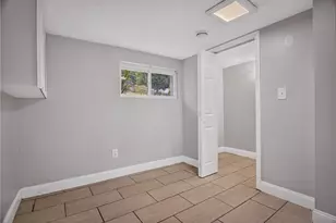 523 Friendship Dr, Elizabeth Twp/Boro, PA 15135 - Photo 32