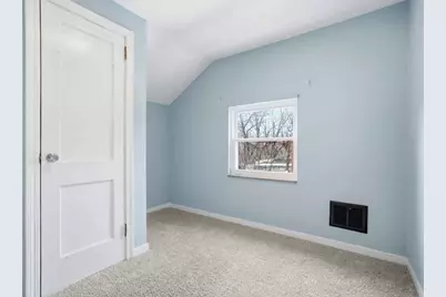 1219 Circle Dr, Pittsburgh, PA 15221 - Photo 8