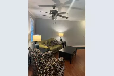 834 Thorn St #24, Sewickley, PA 15143 - Photo 2