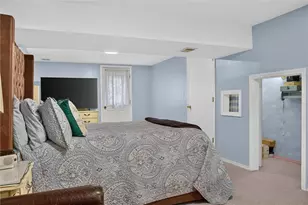 457 Lynn Ann Dr, Pittsburgh, PA 15068 - Photo 28