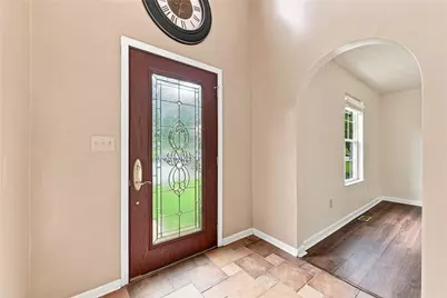 457 Lynn Ann Dr, Pittsburgh, PA 15068 - Photo 8