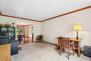 807 Hillcrest Cir, Pittsburgh, PA 15090 - Photo 18