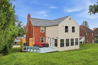 82 E Manilla Avenue, Green Tree, PA 15220 - Photo 28