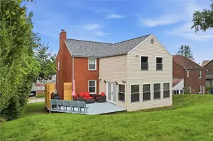 82 E Manilla Ave, Green Tree, PA 15220 - Photo 28