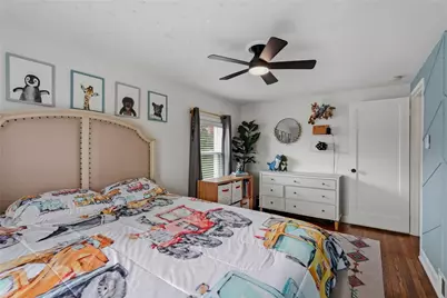 82 E Manilla Avenue, Green Tree, PA 15220 - Photo 22