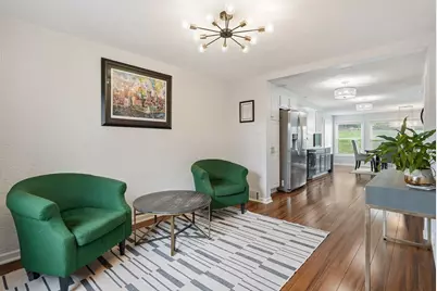 82 E Manilla Avenue, Green Tree, PA 15220 - Photo 6