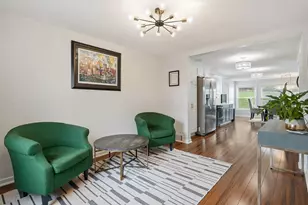 82 E Manilla Ave, Green Tree, PA 15220 - Photo 6