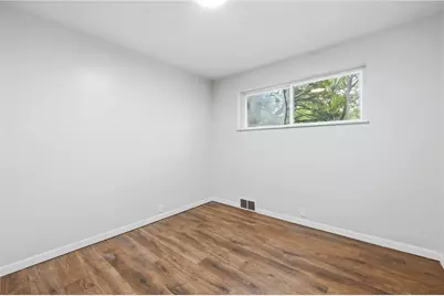 601 Howard St, Harmony Township, PA 15003 - Photo 24